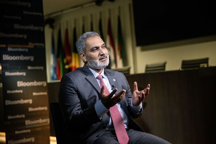 OPEC, IEA clash over latest output cuts OPEC, IEA clash over latest output cuts