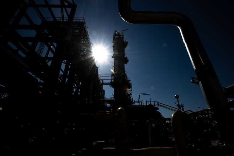 پالایشگاه گاز هویزه خلیج فارس (انجیال ۳۲۰۰)