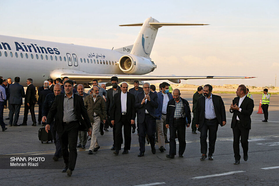 وزیر نفت در شورای اداری شهرستان رامشیر وزیر نفت در شورای اداری شهرستان رامشیر