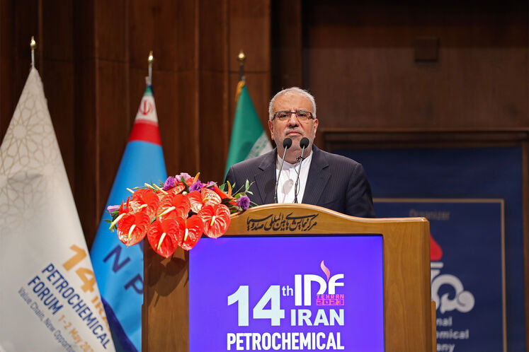 تولید نفت ایران در دولت سیزدهم به بیش از ۳ میلیون بشکه رسید/ تلاش وزارت نفت برای تأمین خوراک پایدار پتروشیمیها - شانا