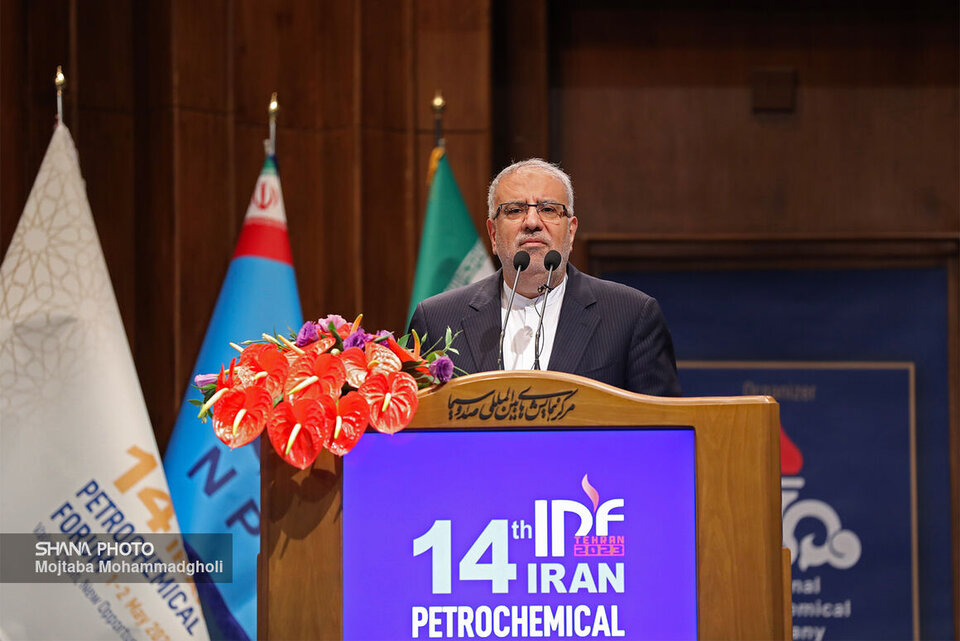 Iran’s oil output rises in 20 months, tops 3 mbd Iran’s oil output rises in 20 months, tops 3 mbd