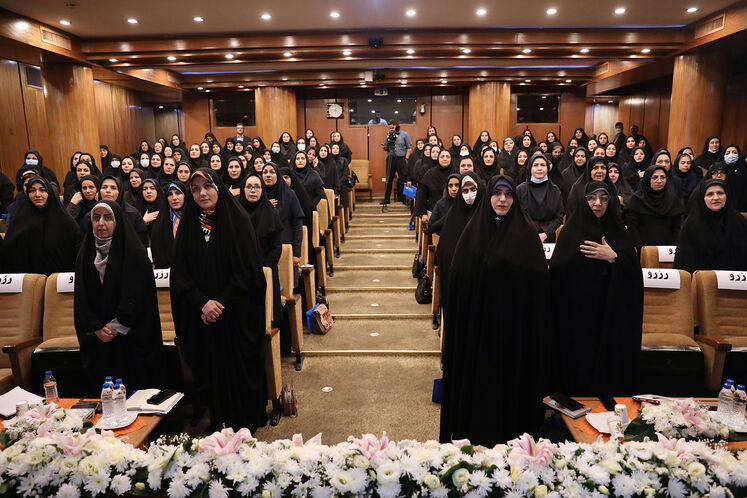 نشست سراسری شبکه مشاوران زنان و خانواده صنعت نفت