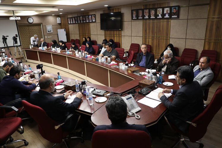 نشست خبری علیاکبر نژادعلی، مدیرعامل شرکت ملی پخش فرآوردههای نفتی ایران