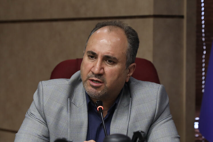 فضل‌الله اکبری، معاون مدیرعامل شرکت ملی پالایش و پخش فرآورده‌های نفتی ایران