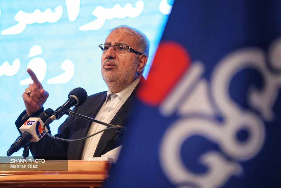 ایران حقوق و منافع خود در میدان گازی آرش را پیگیری میکند ایران حقوق و منافع خود در میدان گازی آرش را پیگیری میکند