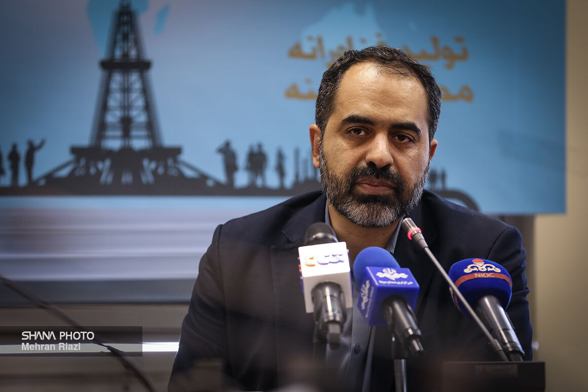 Forouzandeh: Over 200 foreign companies to attend Iran Oil Show