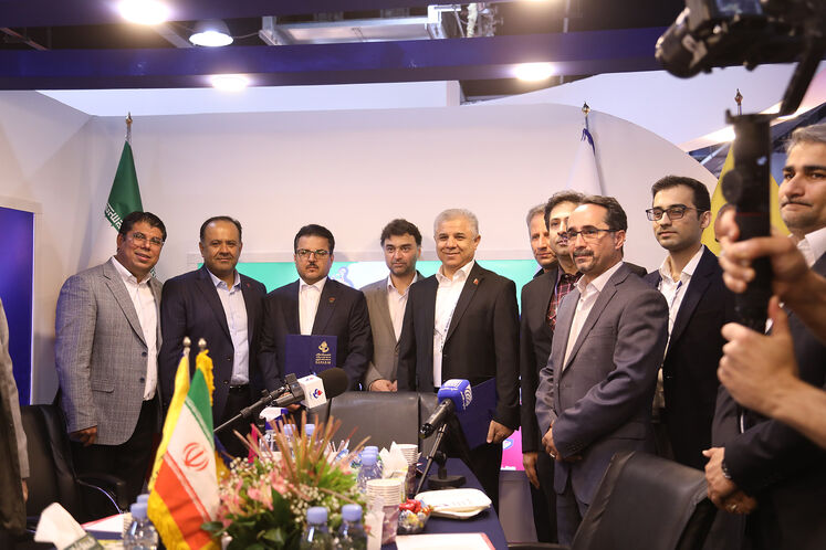 آیین امضای تفاهمنامه همکاری انجمن سازندگان تجهیزات صنعت نفت ایران و هلدینگ پتروفرهنگ