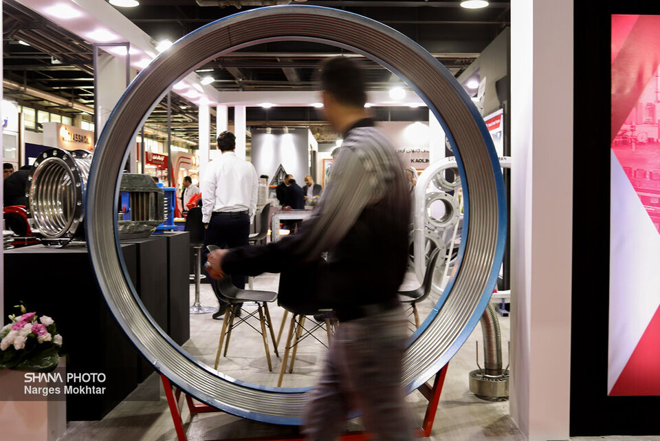 حاشیه روز نخست بیستوهفتمین نمایشگاه بینالمللی نفت