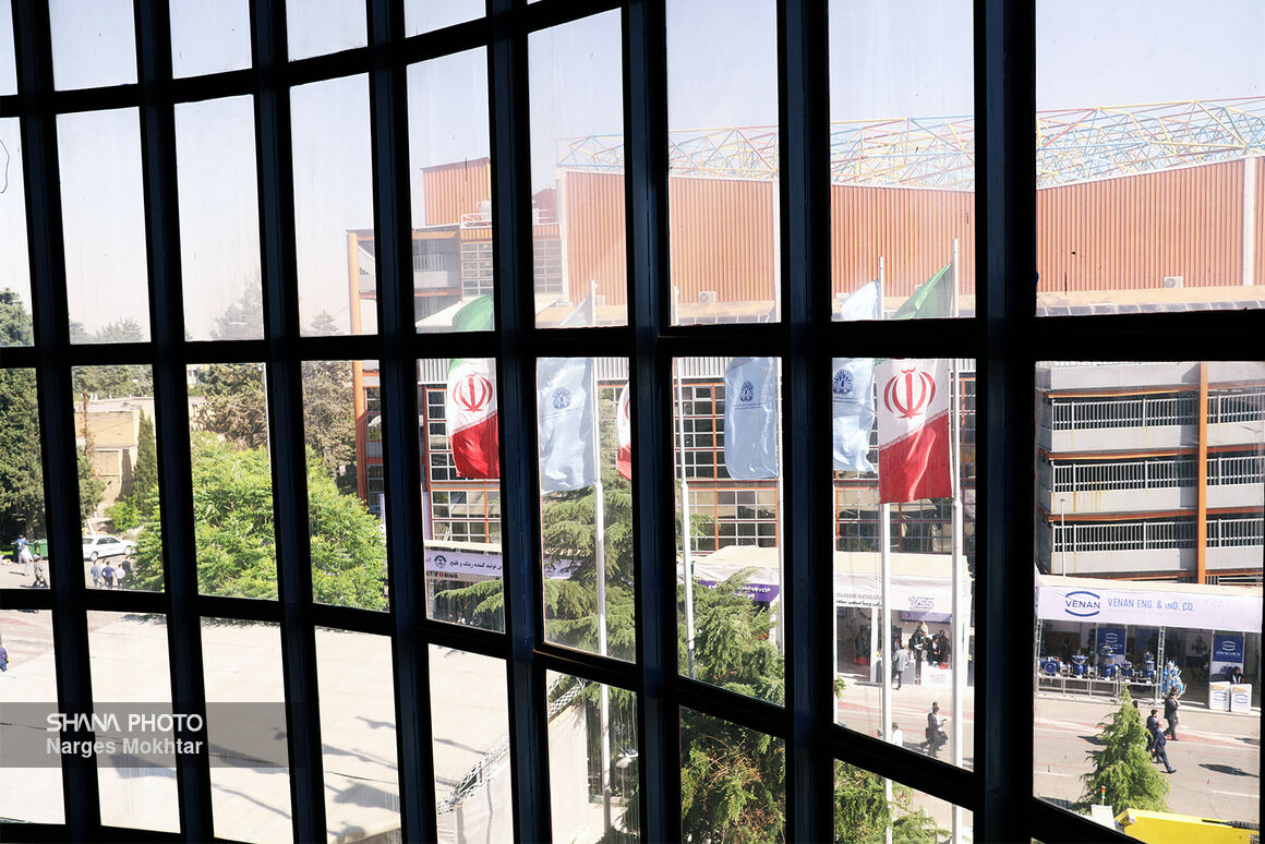 سیاست و بازاریابی