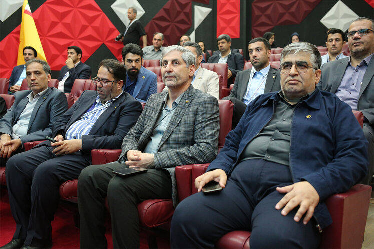 امضای قرارداد همکاری بین شرکت ملی پالایش و پخش فرآوردههای نفتی و شرکتهای دانشبنیان