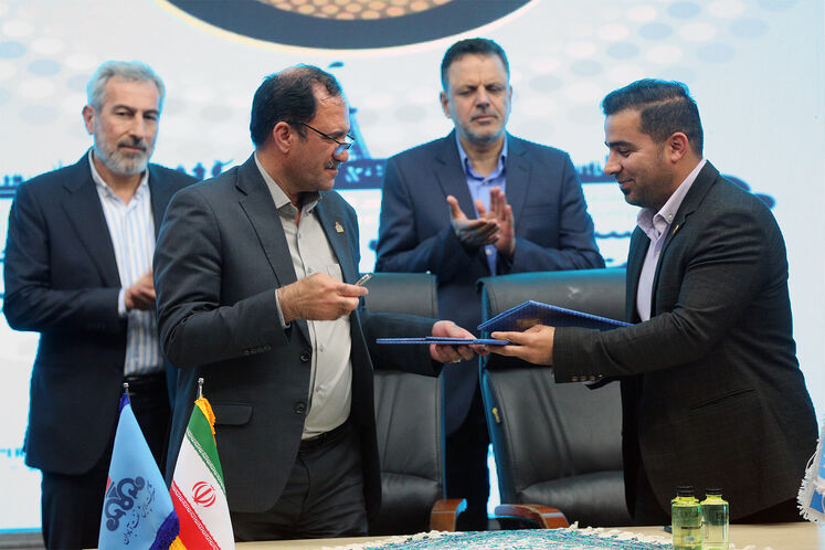 امضای قرارداد همکاری بین شرکت ملی پالایش و پخش فرآوردههای نفتی و شرکتهای دانشبنیان