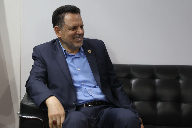 بازدید جلیل سالاری، مدیرعامل شرکت ملی پالایش و پخش فرآوردههای نفتی از ستاد خبری  بیستوهفتمین نمایشگاه بینالمللی نفت، گاز، پالایش و پتروشیمی