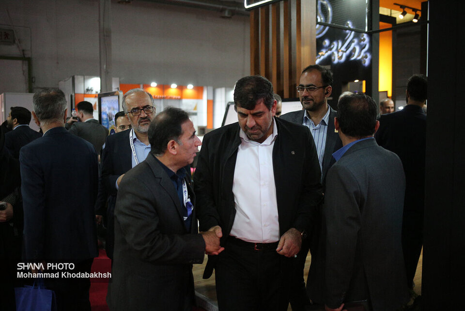 معاون توسعه مدیریت و سرمایهانسانی وزیر نفت از بیستوهفتمین نمایشگاه نفت بازدید کرد معاون توسعه مدیریت و سرمایهانسانی وزیر نفت از بیستوهفتمین نمایشگاه نفت بازدید کرد