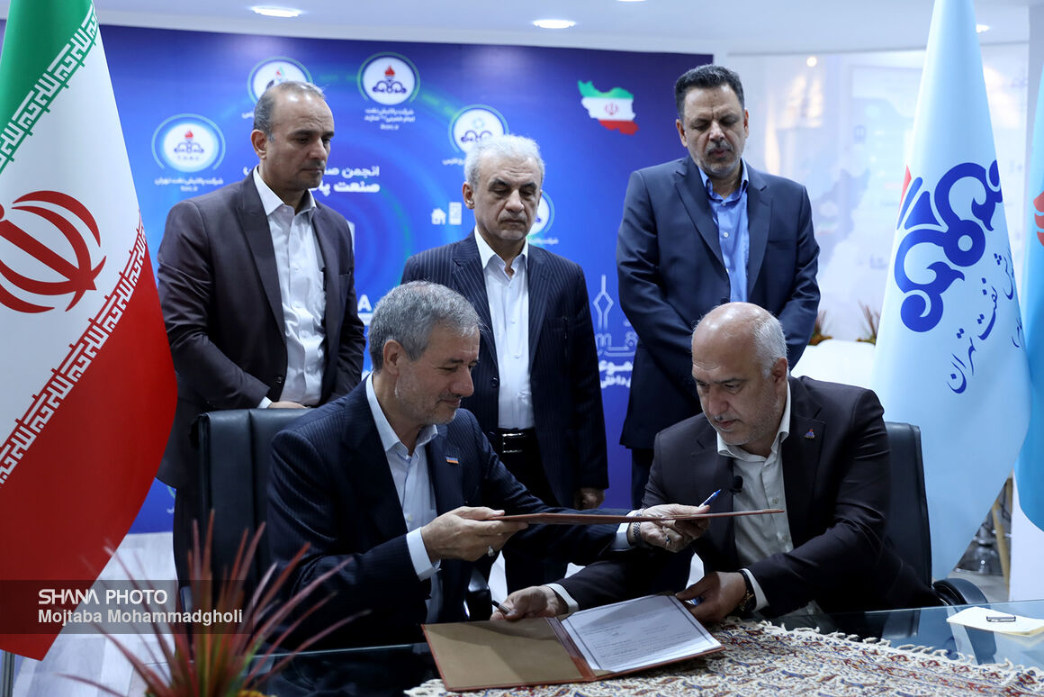 پالایشگاه تهران ۳ قرارداد همکاری با دانش‌بنیان‌های ایرانی امضا کرد