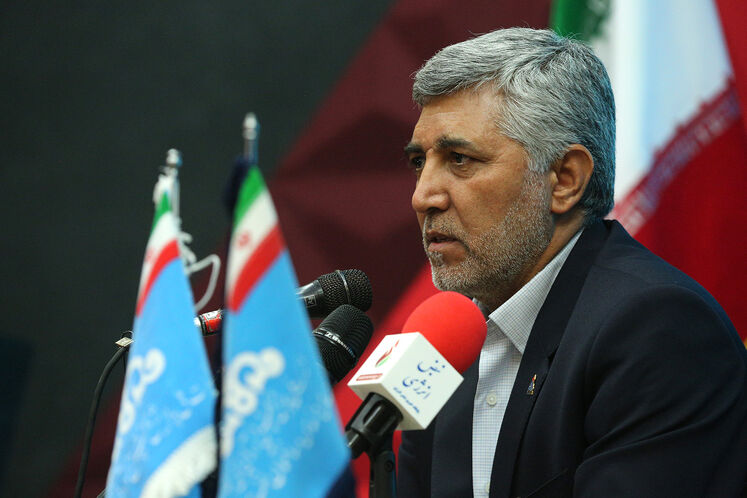 نشست خبری فرهاد احمدی، مدیرعامل شرکت ملی مهندسی و ساختمان نفت ایران