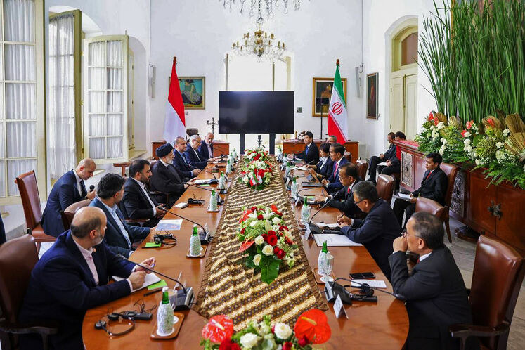 Raeisi: Signed documents proof of Iran, Indonesia will to boost ties