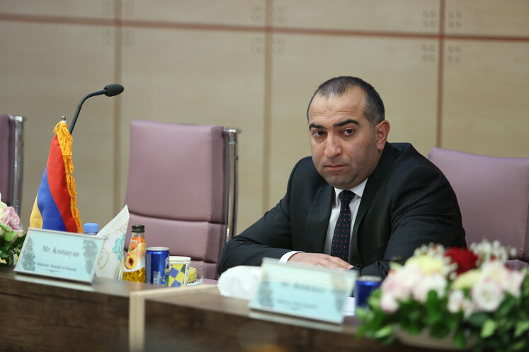 واردان کاستانیان، وابسته بازرگانی سفارت ارمنستان