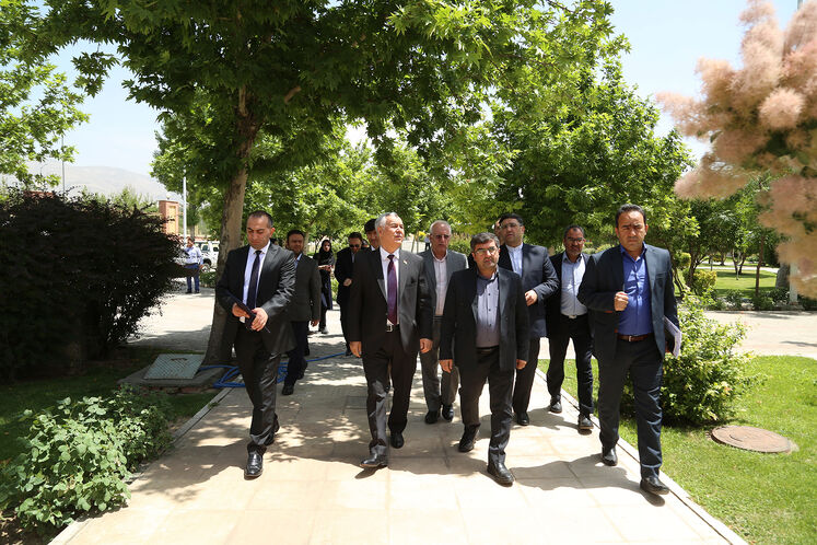 بازدید سفیران کشورهای عضو اتحادیه کشورهای مستقل همسود (CIS) از پژوهشگاه صنعت