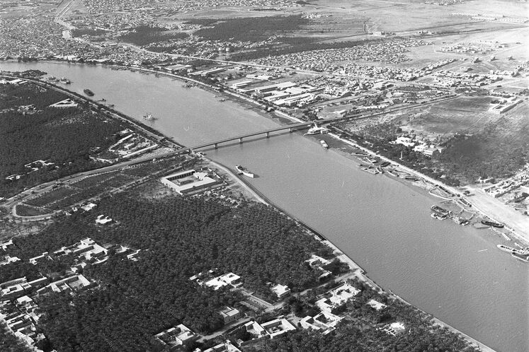 نمای هوایی آبادان و خرمشهر، اروندرود 
عکس: منوچهر پروین