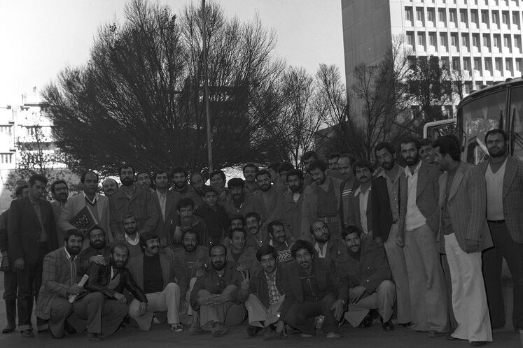 آیین اعزام بسیج به جبهه در محوطه وزارت نفت
 عکس: سید مصطفی حسینی