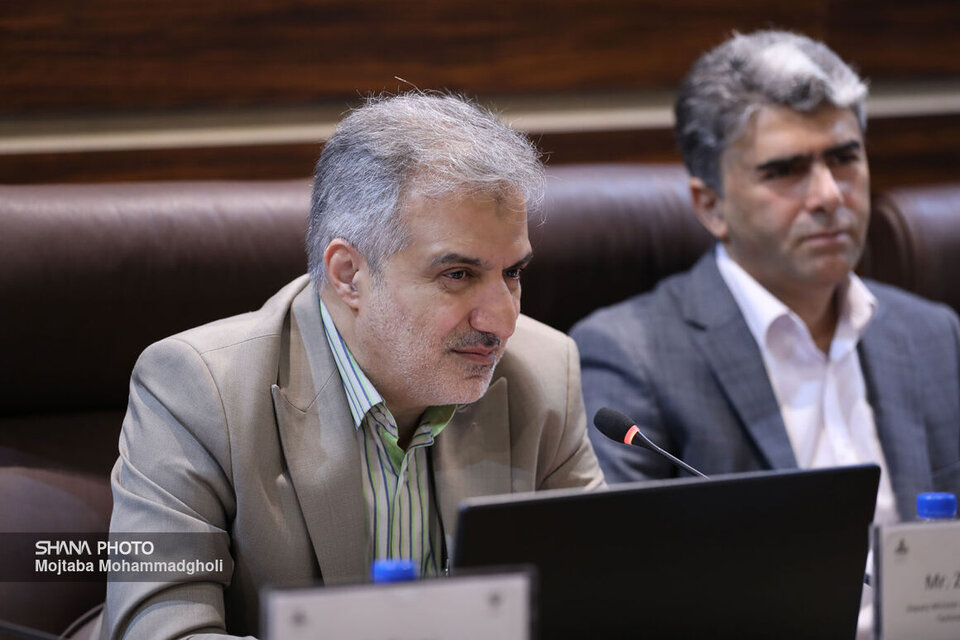 چتر حمایتی دولت از بخش خصوصی برای صادرات خدمات فنی - مهندسی چتر حمایتی دولت از بخش خصوصی برای صادرات خدمات فنی - مهندسی