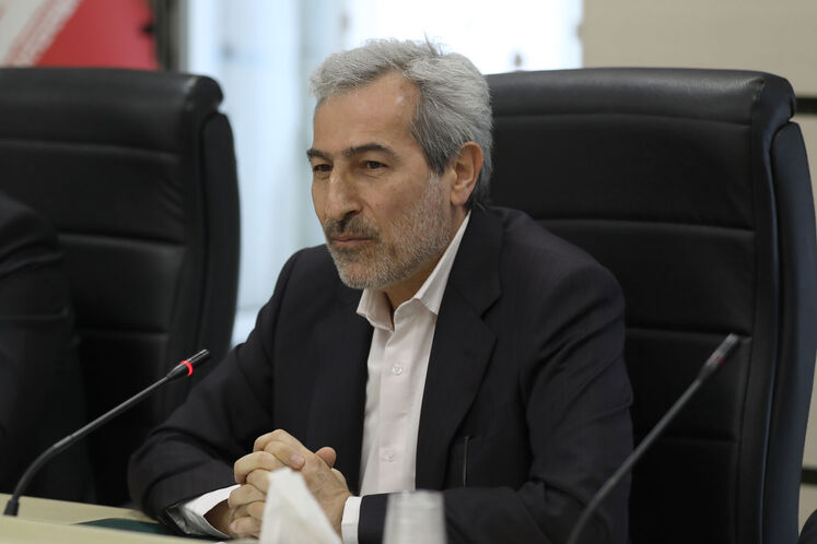 رضا کاظم‌نژاد ،مدیر پژوهش و فناوری شرکت ملی پالایش و پخش فرآورده‌های نفتی 