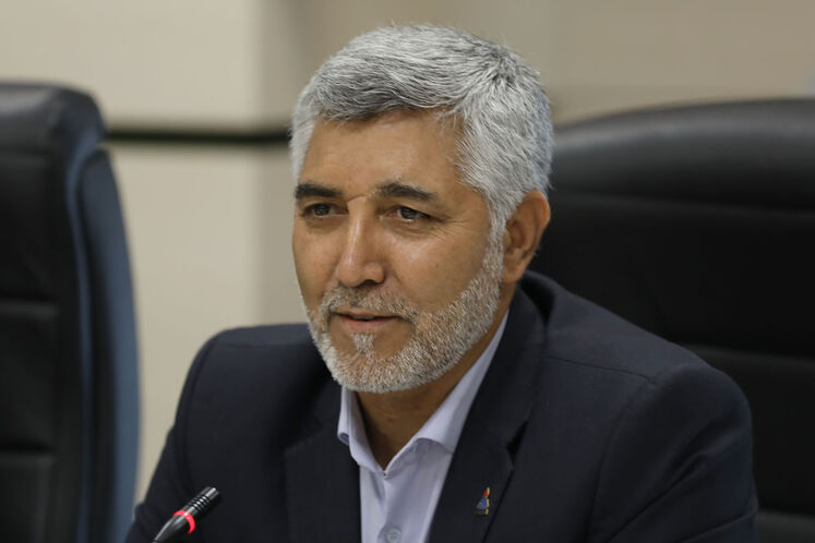  فرهاد احمدی، مدیرعامل شرکت ملی مهندسی و ساختمان نفت