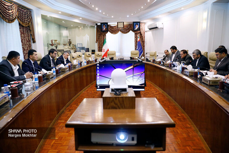 Iran, Uzbekistan agree on roadmap for cooperation in oil, gas, petrochemical industry Iran, Uzbekistan agree on roadmap for cooperation in oil, gas, petrochemical industry