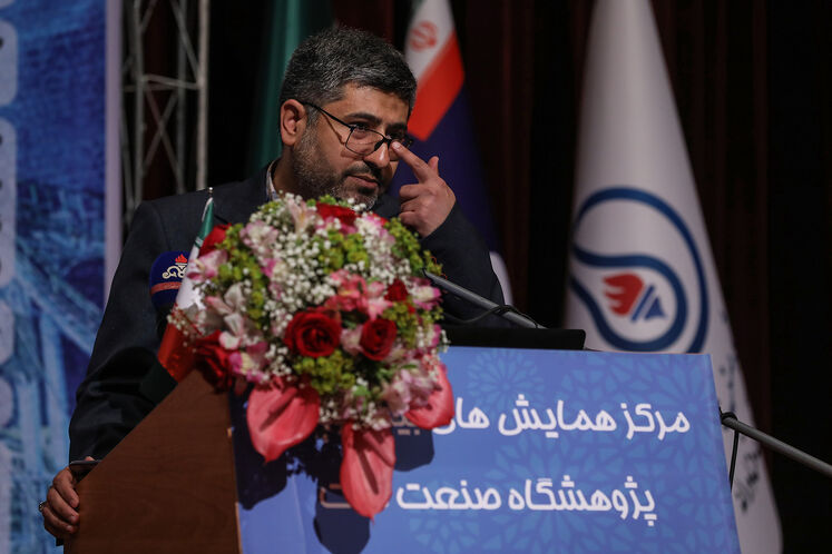 سیدمهدیا مطهری، مدیر پژوهش و فناوری شرکت ملی نفت ایران