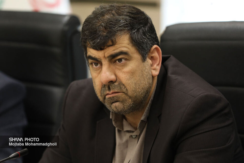 تعیین سوابق مشمولان بند «د» ایثارگری کارکنان صنعت نفت در آیندهای نزدیک تعیین سوابق مشمولان بند «د» ایثارگری کارکنان صنعت نفت در آیندهای نزدیک