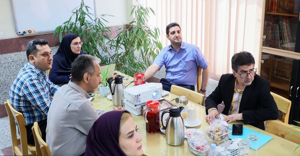 ظرفیت‌های همکاری پژوهشگاه صنعت نفت و پالایشگاه تهران بررسی شد
