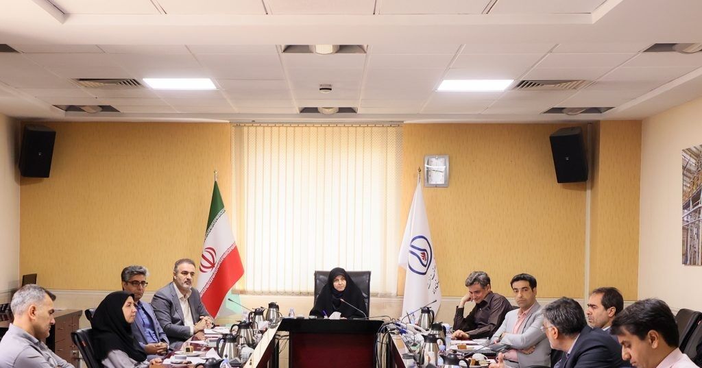 پنجمین نشست کارگروه تدوین شیوهنامه سرآمدی سازمانی صنعت نفت برگزار شد پنجمین نشست کارگروه تدوین شیوهنامه سرآمدی سازمانی صنعت نفت برگزار شد