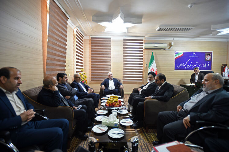 جلسه شورای اداری شهرستان گچساران با حضور جواد اوجی وزیر نفت