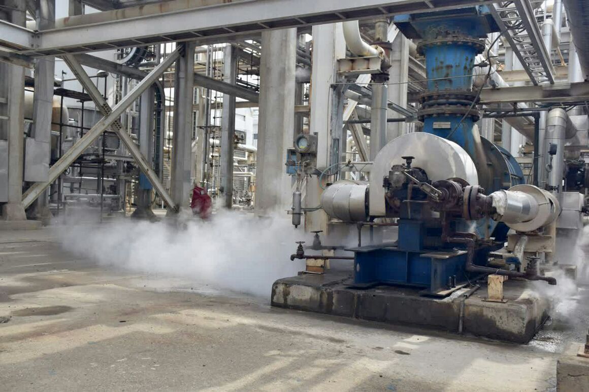 تقاضا برای سوختهای فسیلی همچنان بسیار بالا خواهد بود تقاضا برای سوختهای فسیلی همچنان بسیار بالا خواهد بود