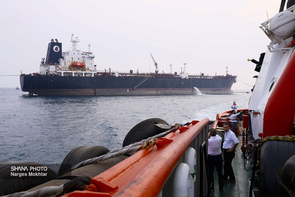 بازدید جمعی از مدیران دستگاههای اجرایی کشور از پارس جنوبی بازدید جمعی از مدیران دستگاههای اجرایی کشور از پارس جنوبی