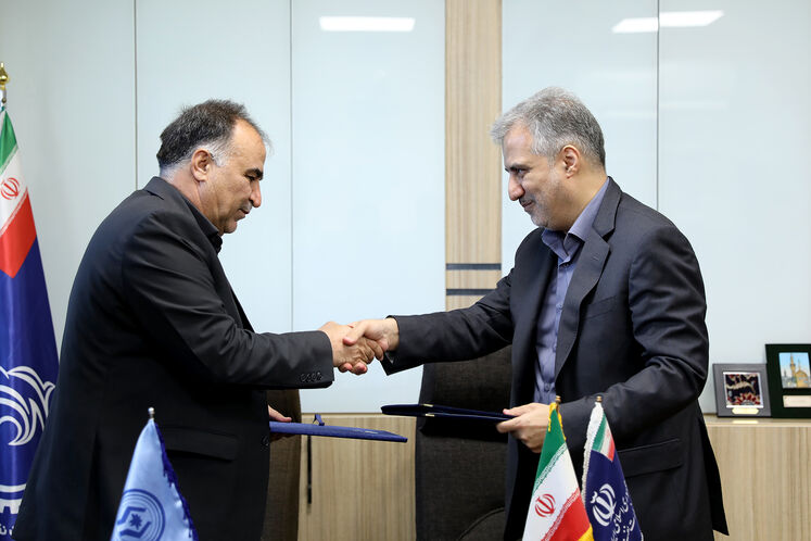 امضای توافقنامه همکاری وزارت نفت و سازمان پژوهشهای علمی و صنعتی ایران