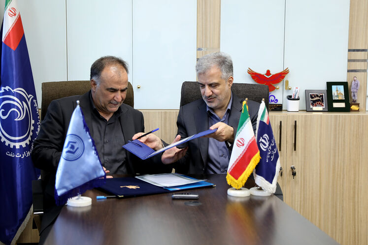 امضای توافقنامه همکاری وزارت نفت و سازمان پژوهشهای علمی و صنعتی ایران