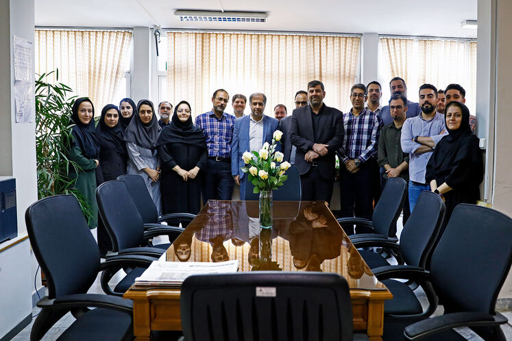 بازدید مهدی علیمددی، معاون وزیر نفت از رسانههای روابط عمومی وزارت نفت در روز خبرنگار