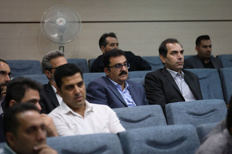 مدیریت اطلاع رسانی در بحران شرکت خطوط لوله و مخابرات نفت ایران