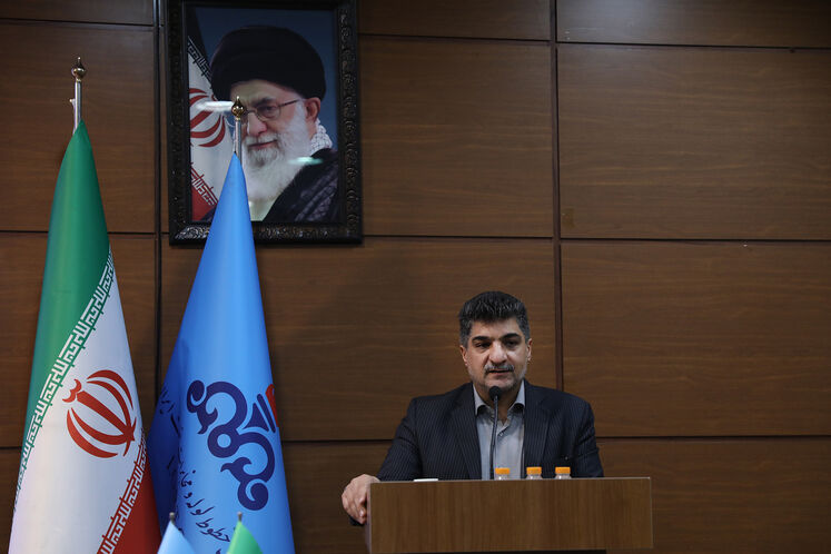 سید عزت‌اله میرحسینی، رئیس روابط عمومی شرکت خطوط لوله و مخابرات نفت ایران نفت ایران