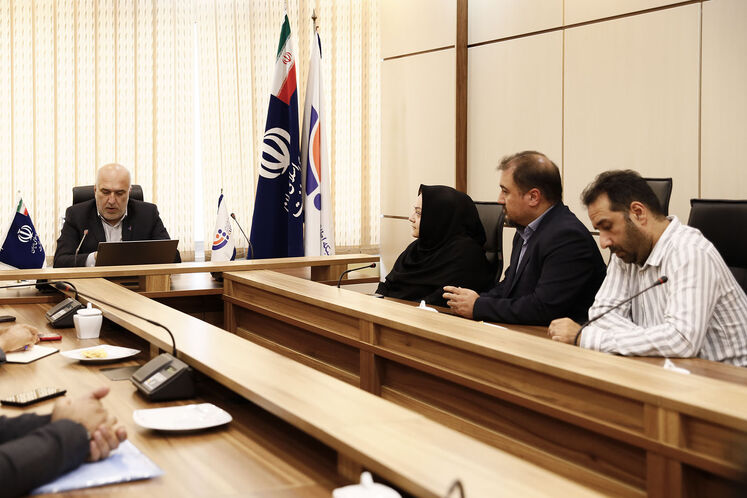بازدید حامد آرمان فر،مدیرعامل شرکت پالایش نفت تهران از از رسانه‌های روابط عمومی وزارت نفت به مناسبت روز خبرنگار
