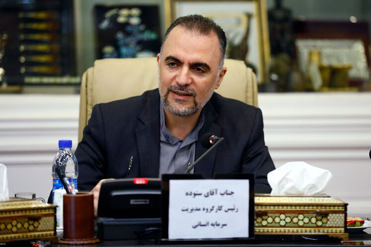 علی ستوده، مدیرکل آموزش و برنامه‌ریزی منابع انسانی و تحول اداری وزارت نفت