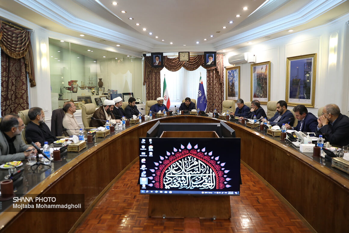 چهاردهمین نشست شورای عالی فرهنگی وزارت نفت