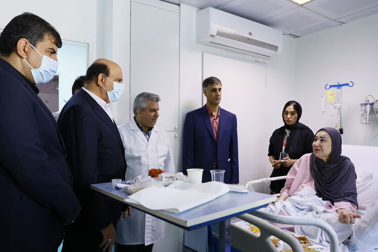 آیین گشایش بخش امآرآی و ماموگرافی بیمارستان نفت در روز بزرگداشت ابنسینا و روز پزشک