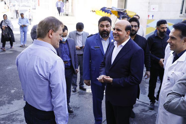 آیین گشایش بخش امآرآی و ماموگرافی بیمارستان نفت در روز بزرگداشت ابنسینا و روز پزشک