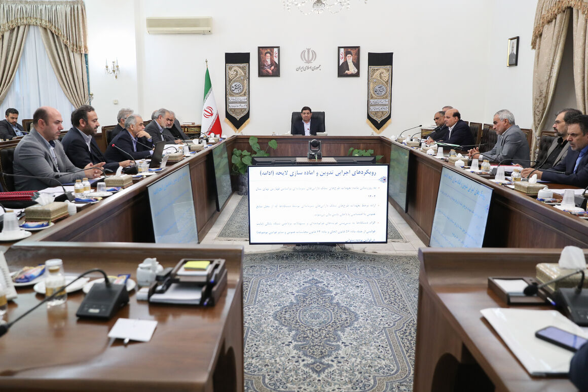 طرح ساخت پتروپالایشگاه شهید سلیمانی در شورای اقتصاد بررسی شد طرح ساخت پتروپالایشگاه شهید سلیمانی در شورای اقتصاد بررسی شد