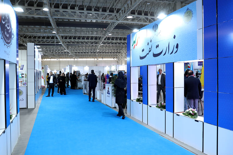 غرفه وزارت نفت در نمایشگاه روایت خدمت