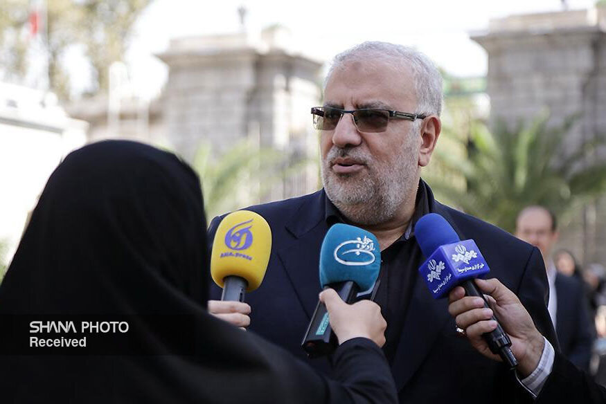 سکوی ۱۳ آلفای پارس جنوبی آماده بهرهبرداری رسمی است/ برای توسعه میدان یادآوران معطل خارجیها نماندیم سکوی ۱۳ آلفای پارس جنوبی آماده بهرهبرداری رسمی است/ برای توسعه میدان یادآوران معطل خارجیها نماندیم