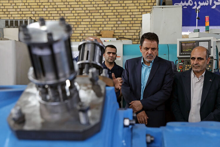 آیین رونمایی از نخستین کمپرسور فرآیندی صادراتی ساخت ایران