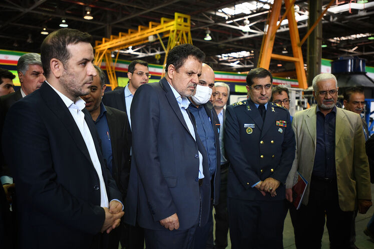 بازدید جلیل سالاری، معاون وزیر نفت در امور پالایش از شرکت صنایع هواپیماسازی ایران (هسا)